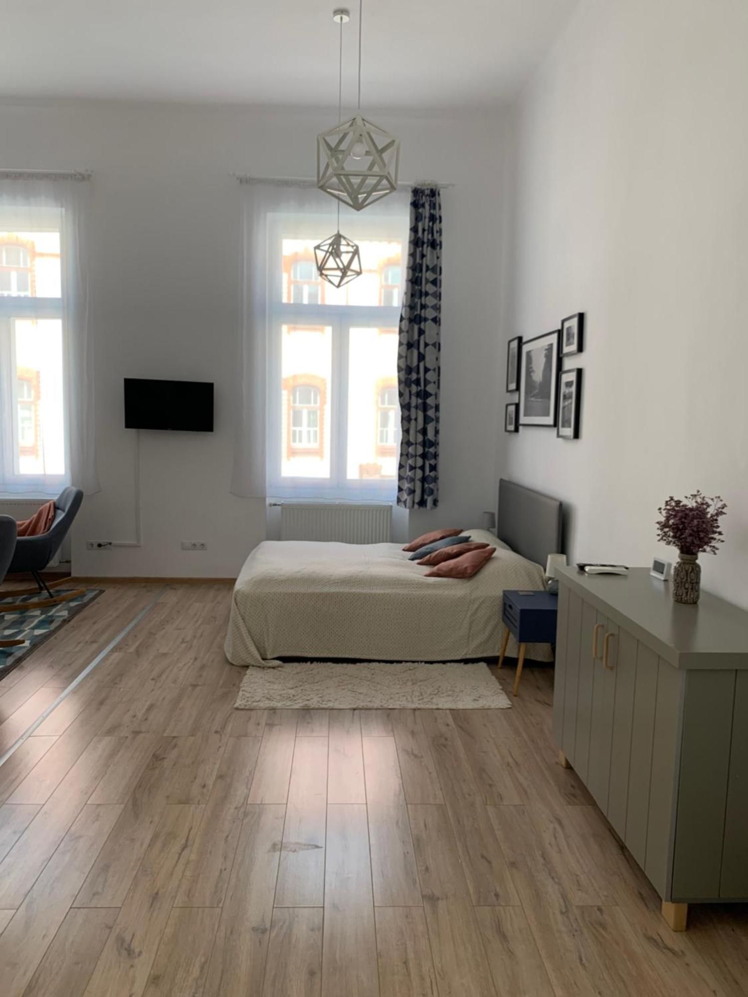 Charming Central Apartments Cluj-Napoca Esterno foto